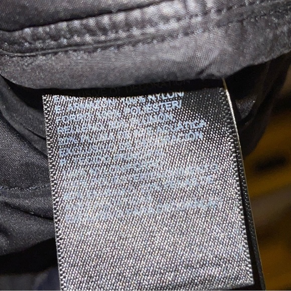 The North Face Aconcagua Down Boy Black Jacket Size M - Picture 7 of 9